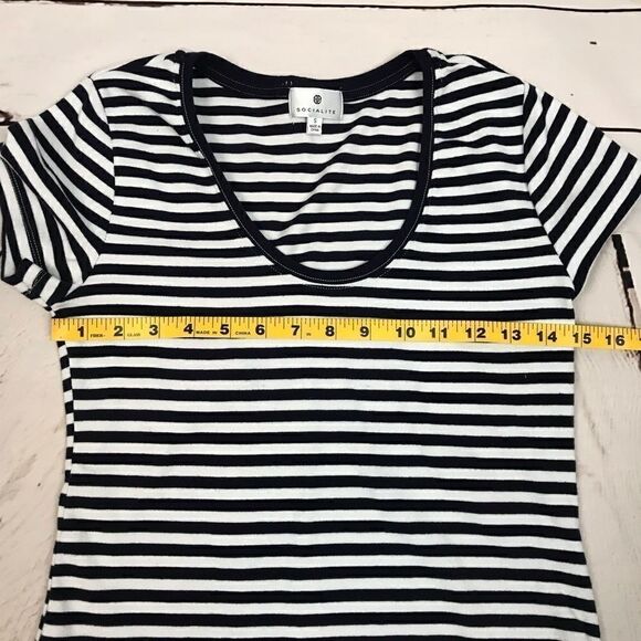 Socialite White Navy Striped Women's Small Shirt - Picture 7 of 8